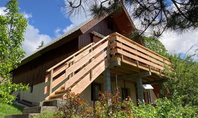 La Salette-Fallavaux Ski Chalet | Chalet authentique