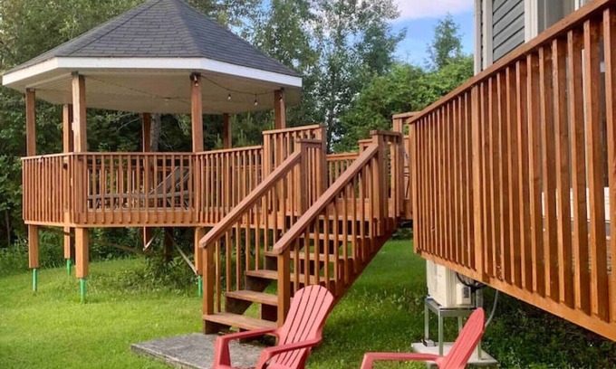 Le Haut-Saint-Francois Regional County Municipality Ski Chalet | Chalet BIA - Au courant des 2 rivières