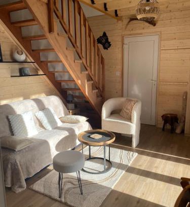 Laguiole Apartment | Chalet chaleureux et fonctionnel