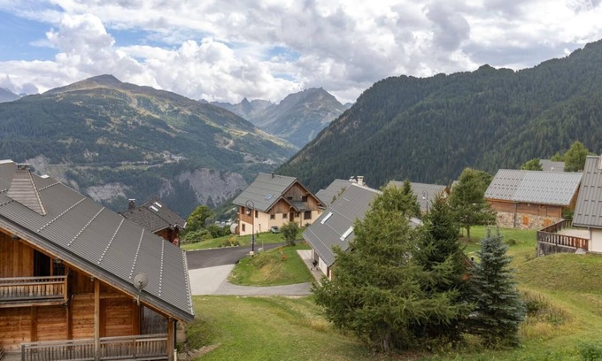 Montricher-Albanne House | CHALET DE L'ERMITE - L'ALBANNE