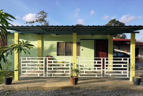 Kampung Keriang Dan Ski Chalet | Chalet Desa Halban