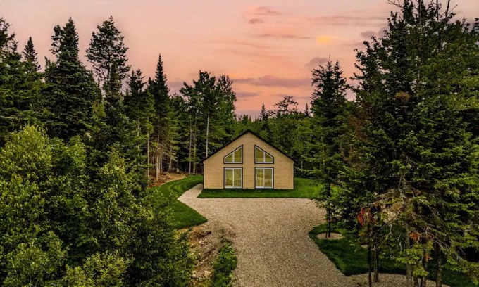 La Patrie Ski Chalet | Chalet Escapade, Spa, Piscine