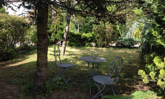 Saint-Antoine-de-Breuilh House | Chalet En Bord De Riviere
