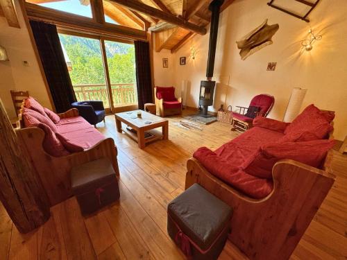 Villarabout Apartment | Chalet Confort 4 Ch, 3 SDB, Proche 3 Vallées, Wifi Gratuit - FR-1-452-58