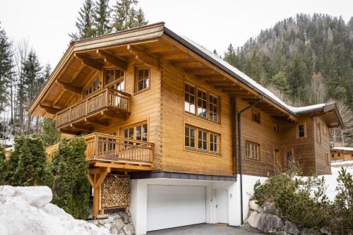 Waidring Ski Chalet | Chalet Gamsglück - mit Sauna und Pool
