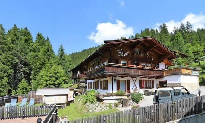 Fuegenberg House | Chalet Hochfügen by Ski Slope