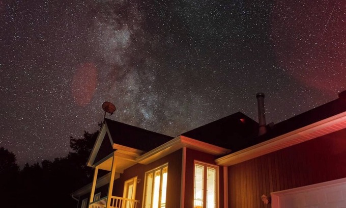 Val-Racine House | Chalet in a dark sky reserve