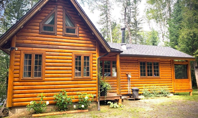 Mauricie Ski Chalet | Chalet Le RustiChic