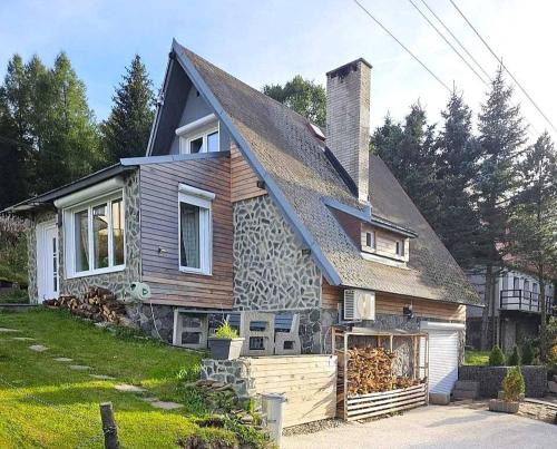 Loucna Pod Klinovcem Ski Chalet | Chalet Maria HOT TUBE SAUNA