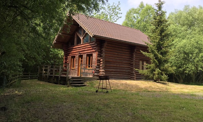 Quend Ski Chalet | Chalet near Quend Beach with Pool