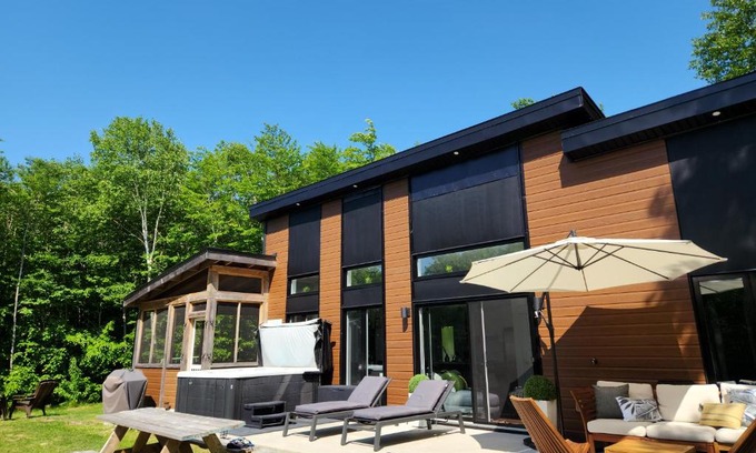 Chertsey Ski Chalet | Chalet Orkidea