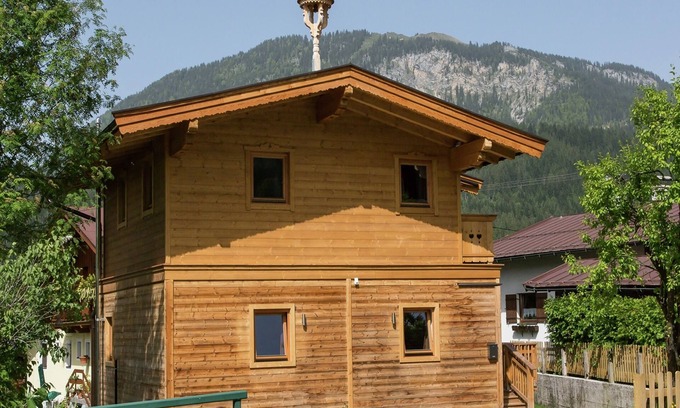 Sankt Johann in Tirol Ski Chalet | Chalet with ski-in & ski-out location & terrace