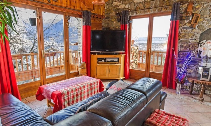 Villaroger Ski Chalet | Chalet, wifi, fitness, sauna, terrace, balcony, fireplace or stove, tv, 188m², Les Arcs