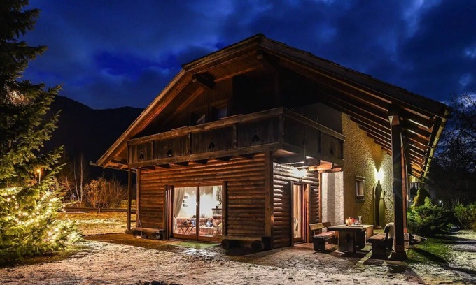Kranjska Gora Ski Chalet | Chalet Zala, Garden, Terace, EVcharger, Sauna, Jacuzzi