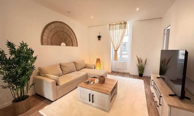 Roanne Apartment | Chaleureuse convivialité à partager