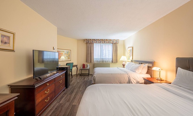 Saint-Sauveur House | Chambre 2 Lits/Room 2 beds