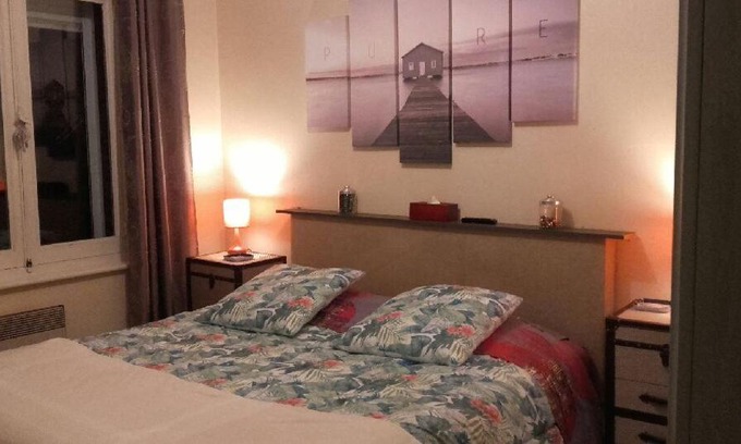 Saint-Venant House | Chambre confortable Saint Venant