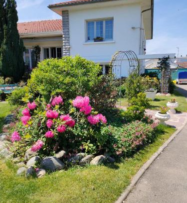 Gelos Bed & Breakfast | Chambre d'hôtes Les Hortensias