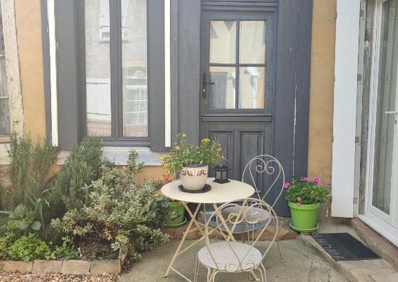 Bonnetable House | Chambre d hote