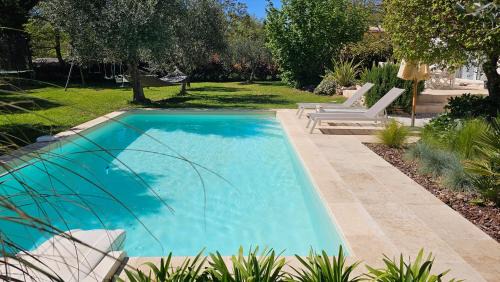 Saint-Cezaire-sur-Siagne House | Chambre d'Hôtes "Fragonard" Jardin et Piscine