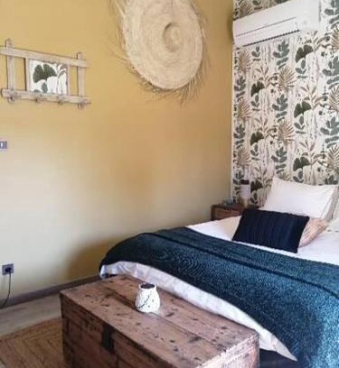 Eyguieres House | chambres dans les Alpilles les jardins de meyrol