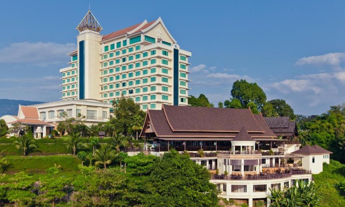 Pakse Hotel | Champasak Grand Hotel