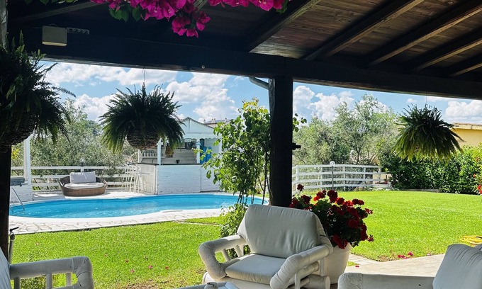Formello Villa | Chanel Garden Relaxation Home