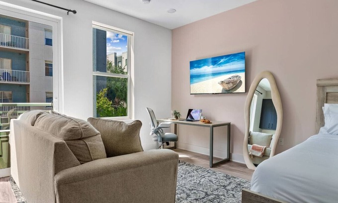 Channel District Apartment | Channelside: Workers Paradise| Near Everything