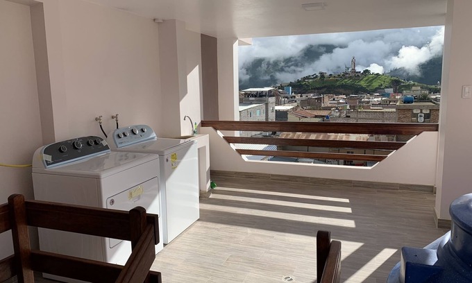 Alausi Hotel | Chaperon