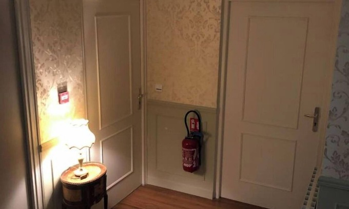 Saint-Romain House | Character cottage for 15 people