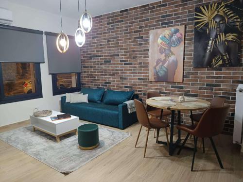 Ano Poli Apartment | Charis Beyond the Castle