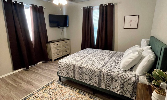 Ada Apartment | Charismatic and Clean- 2 Bedroom Duplex
