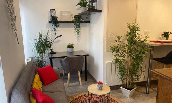 Saint-Ouen Apartment | Charmant appartement proche du centre ville