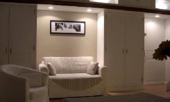 Antibes City Centre Apartment | Charmant Studio Le Pescadou Antibes