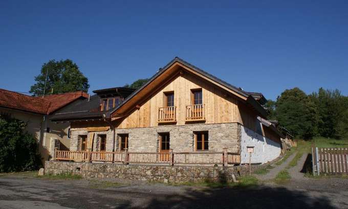 Kasperske Hory Apartment | Charmante Ferienwohnung im Landhausstil