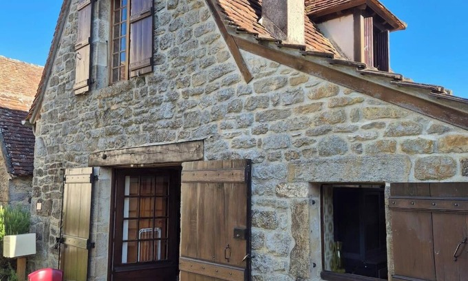 Miers House | Charmante maisonnette entre Padirac et Rocamadour