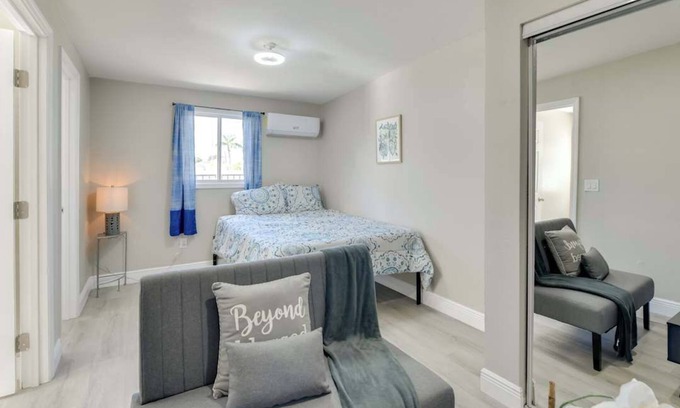 Bearss Plaza Apartment | Charming 1/1 Apartment at 10 minutes from Tampa Airport with WiFi, AC.