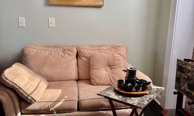 Sackets Harbor Apartment | Charming 1-bedroom apartment D in lovely Sackets Harbor with WiFi, AC