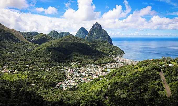Soufriere Quarter Apartment | Charming 1-bedroom apartment with WiFi, AC in wonderful Soufriere