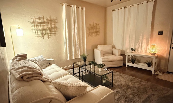 The Hill House | Charming 1-bedroom home in the heart of The Hill!