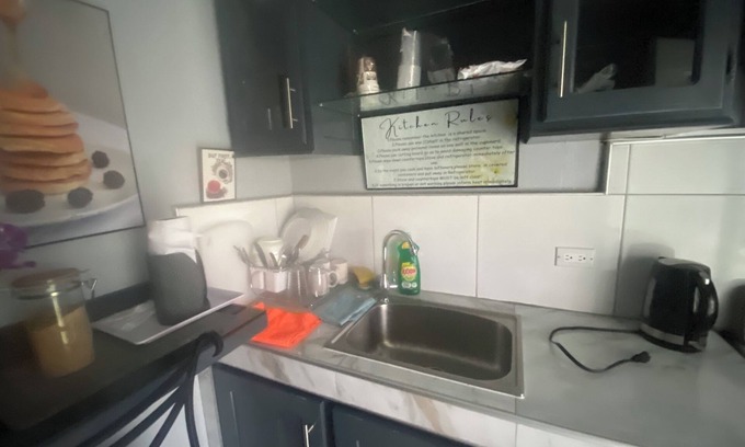 Saint Andrew House | Charming 1-bedroom house with WiFi and AC in welcoming Kingston
