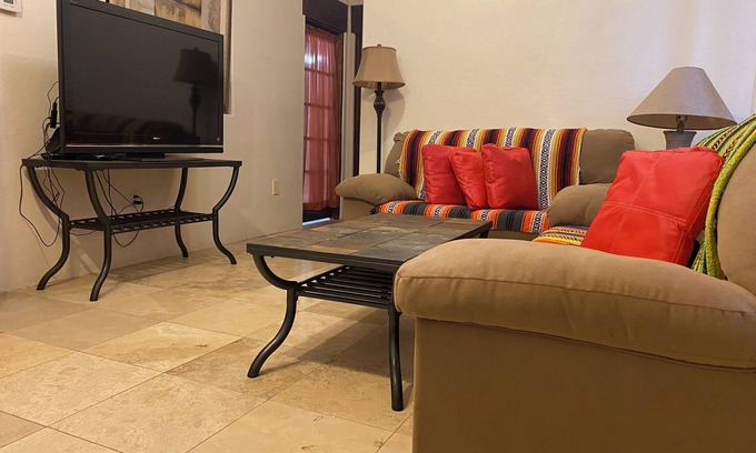 Gold Canyon House | Charming 1-bedroom guest in serene Gold Canyon with WiFi Spacious Guest House