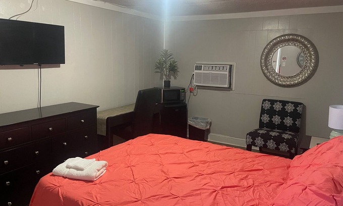 Westgate Hotel | Charming 1 Bedroom/1 bath hotel room