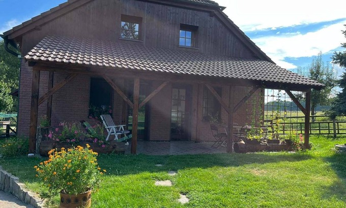 Netolice Cottage | Charming 1-bedroom cottage in enchanting Netolice - Petrův Dvůr with WiFi