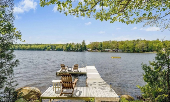 Rome Cottage | Charming 1920's lakefront cottage on Great Pond, sunsets from the dock