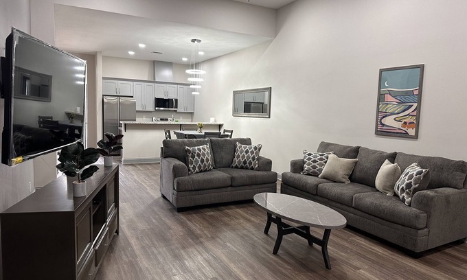 Denham Springs Condo | Charming 2-bedroom condo