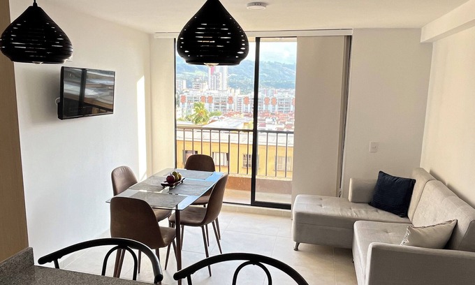 Floridablanca Apartment | Charming 2-bedroom apartment in peaceful Floridablanca with great location