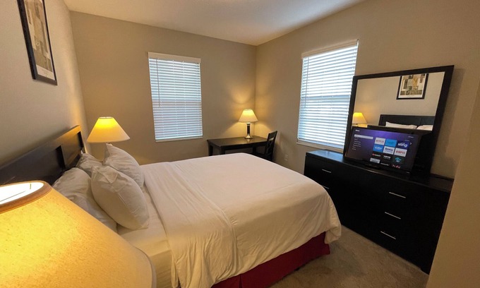 Marysville Apartment | Charming 2-bedroom apartment in delightful Marysville with WiFi, Roku TV!