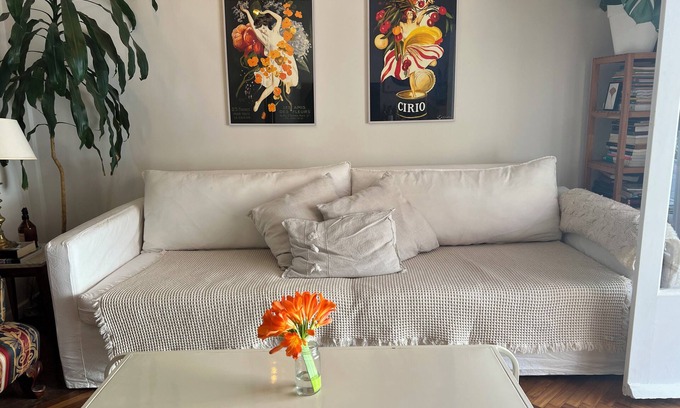 Pocitos Apartment | Charming 2-bedroom apartment in marvelous Punta Carretas Montevideo.
