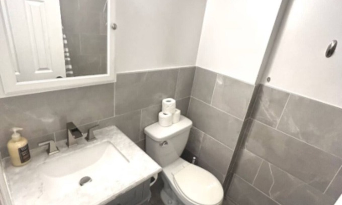 Ocean Hill Apartment | Charming 2-bedroom apartment in lovely Brooklyn, 20mins to Manhattan